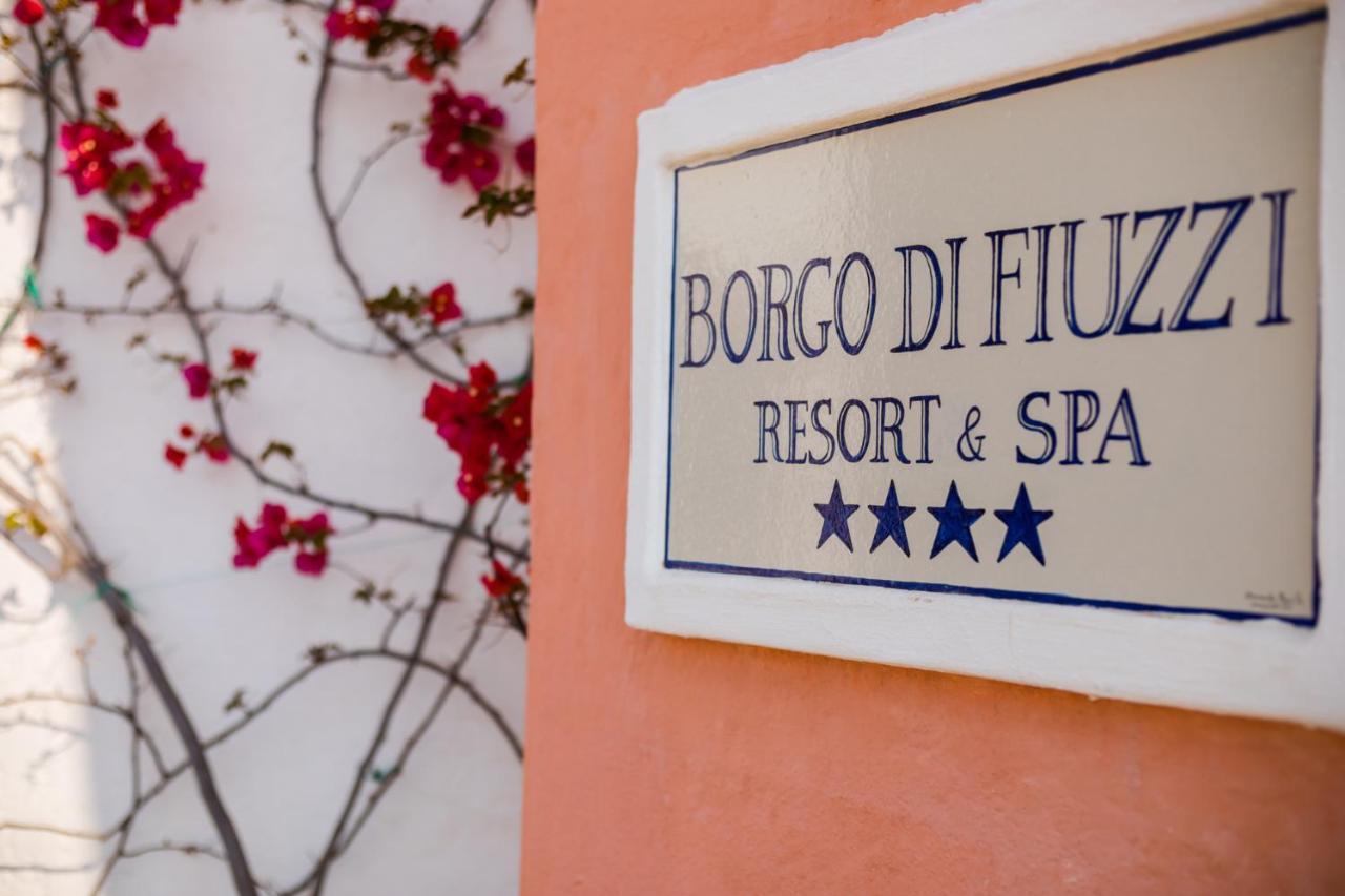 Borgo Di Fiuzzi Resort & Spa Praia a Mare Buitenkant foto